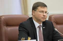 Європейський комісар з питань євро та соціального діалогу Валдіс Домбровскіс