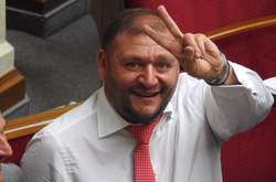 Добкін розраховує, що однопартійці внесуть за нього заставу наступного тижня