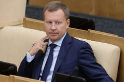 Геращенко показав смс від Вороненкова за дві хвилини до вбивства