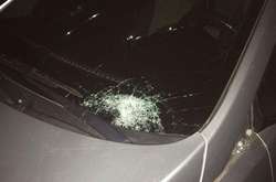 В курортному селищі на Донеччині п'яний водій в'їхав у групу людей