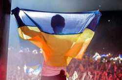 Вакарчук показал первое исполнение гимна Украины