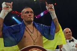  Букмекери назвали фаворита поєдинку Усик - Хук