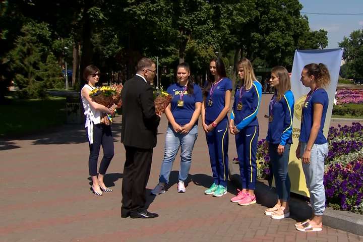 Збірна України з легкої атлетики може залишитися без фінансування