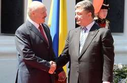 Олександр Лукашенко і Петро Порошенко (архівне фото)