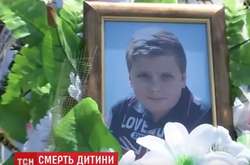 Скандал на Львовщине: родители умершего мальчика обвинили медиков в халатности 