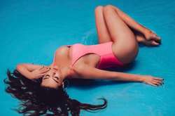 Вульгарно и пошло: видеоклип клип Анны Седоковой критикуют в сети