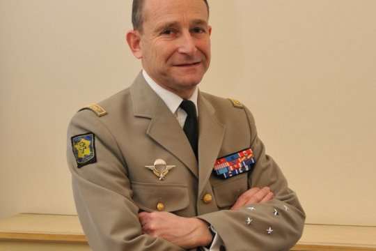 Очільник збройних сил Франції подав у відставку
