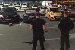 Місце вбивства чоловіка біля ТРЦ&nbsp; &laquo;Проспект&raquo; 