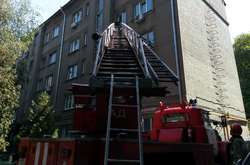 У центрі Києва гасили квартиру, яка не горіла (фото)