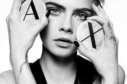  Кара Делевинь снялась для нового кампейна Джорджо Армани