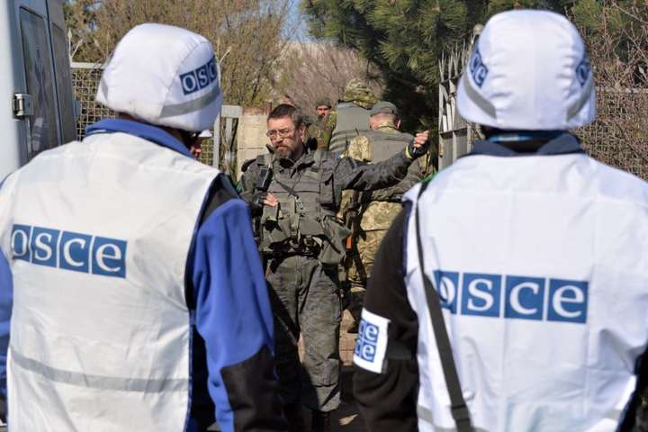 Бойовики не пускають патрулі місії ОБСЄ в Новоазовськ