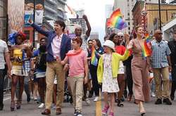 Трюдо разом із дружиною та дітьми взяв участь у гей-параді