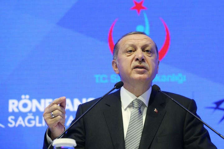 Президент Туреччини вирушив до держав Перської затоки через кризу навколо Катару