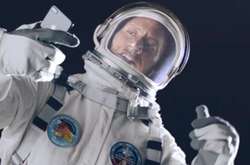 Дуэйн «Скала» Джонсон снялся в короткометражке о Siri