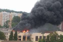 Во Львове произошел масштабный пожар на заводе