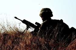 За день бойовики дев’ять разів відкривали вогонь: поранено українського бійця