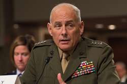 Джон Келлі до призначення очолював міністерство внутрішньої безпеки США