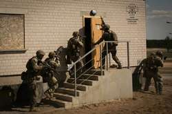 Сили спеціальних операцій - окремий вид Збройних сил, який складається із добре навчених та мотивованих військових, здатних вести підривну діяльність в тилу ворога