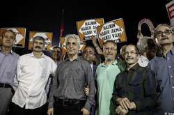 У Туреччині відпустили на волю сімох опозиційних журналістів