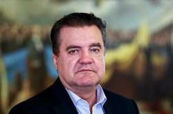 Нардеп Дубінін купив собі «Мерседес» за майже мільйон гривень