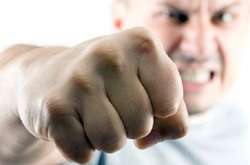 На Донеччині побили журналіста одного із центральних каналів