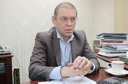 Пашинський показав постанову про закриття його справи