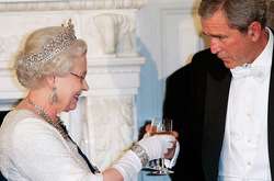 Раскрыт секрет долголетия королевы Елизаветы II