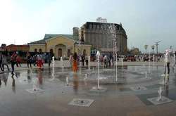  Поштова площа у Києві 