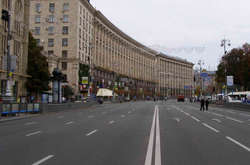 Що змушує вагітну жінку жебракувати в центрі столиці