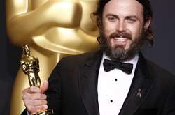 Как брат: Кейси Аффлек разводится после 10 лет брака