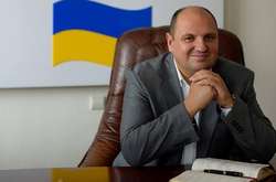 Розенблат під слідством демонструє неймовірну щедрість: подарував сестрі частину будинка і позичив 7 млн грн