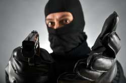 В Киеве вооруженные бандиты украли 5 млн грн