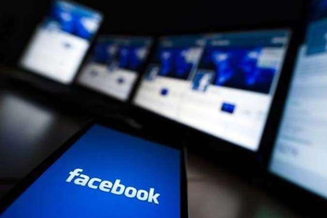Facebook буде самостійно виявляти фейкові новини