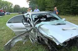 На Виннитчине авто выскочило на встречку: погибли 4 человека