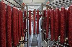 У Росії виготовляли ковбасу з людським м'ясом