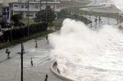 В Японії скасували 260 авіарейсів через наближення тайфуну