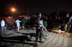 У Пакистані терористи замінували вантажівку з фруктами: 22 людини поранено