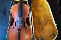  Виявлена прикордонниками старовинна скрипка роботи Страдіварі 