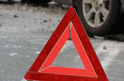 У столиці на смерть збили водія тролейбуса, котрий поправляв струмоприймач