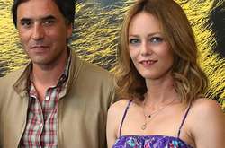 Ванесса Паради впервые вышла в свет с бойфрендом Самюэлем Беншетри