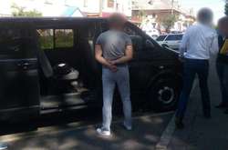 Спіймали на гарячому: правоохоронці затримали директора КП «Чернігівоблагроліс» за хабар в 50 тис. грн