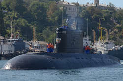 В оккупированный Крым прибыла подлодка, обстрелявшая Сирию
