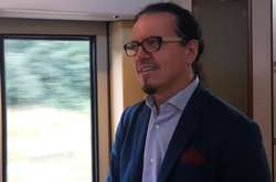 «Транзитні пасажири» у владі