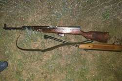 На Київщині озброєний боєць АТО погрожував людям карабіном