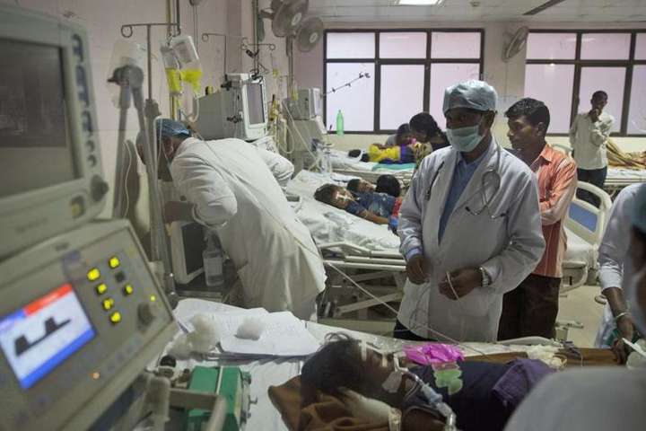 В лікарні в Індії за п’ять днів померли 60 дітей