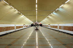 У столичній підземці в іноземця вилучили наркотики