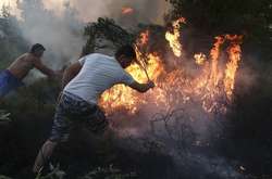 На півдні Європи знову спалахнули лісові пожежі