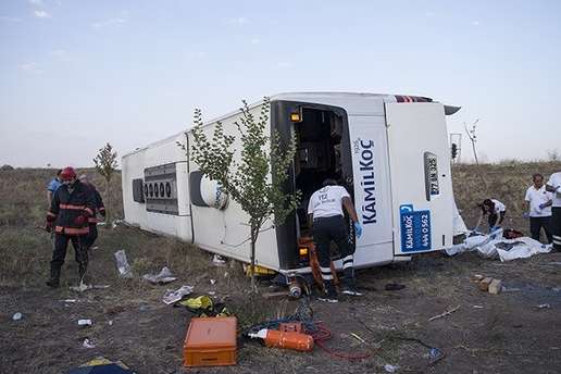 У Туреччині перекинувся пасажирський автобус, є загиблі