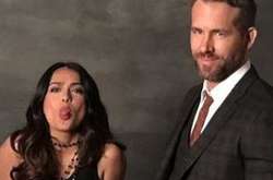 Сальма Хайек нянчится с детьми Райана Рейнольдса и Блейк Лайвли