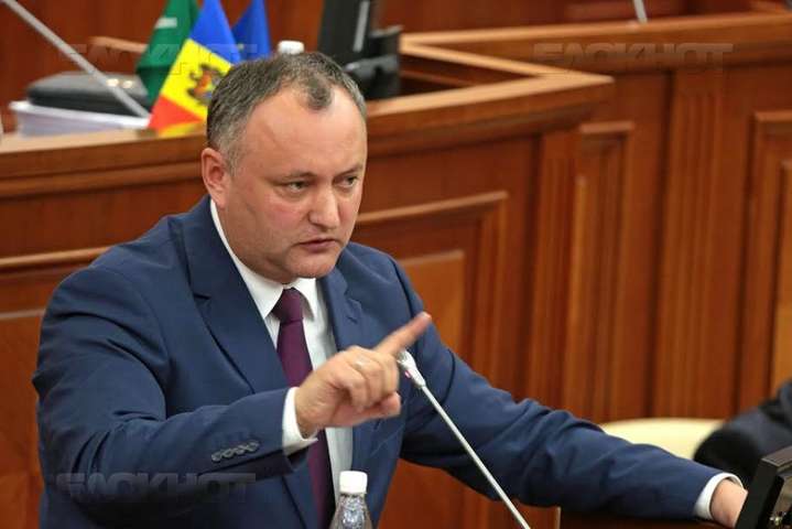 Додон погрожує молдовському парламенту  розпуском у разі «загрози безпеці країні»